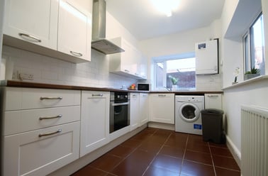 Warwick Street, Shieldfield, Newcastle - Image 2